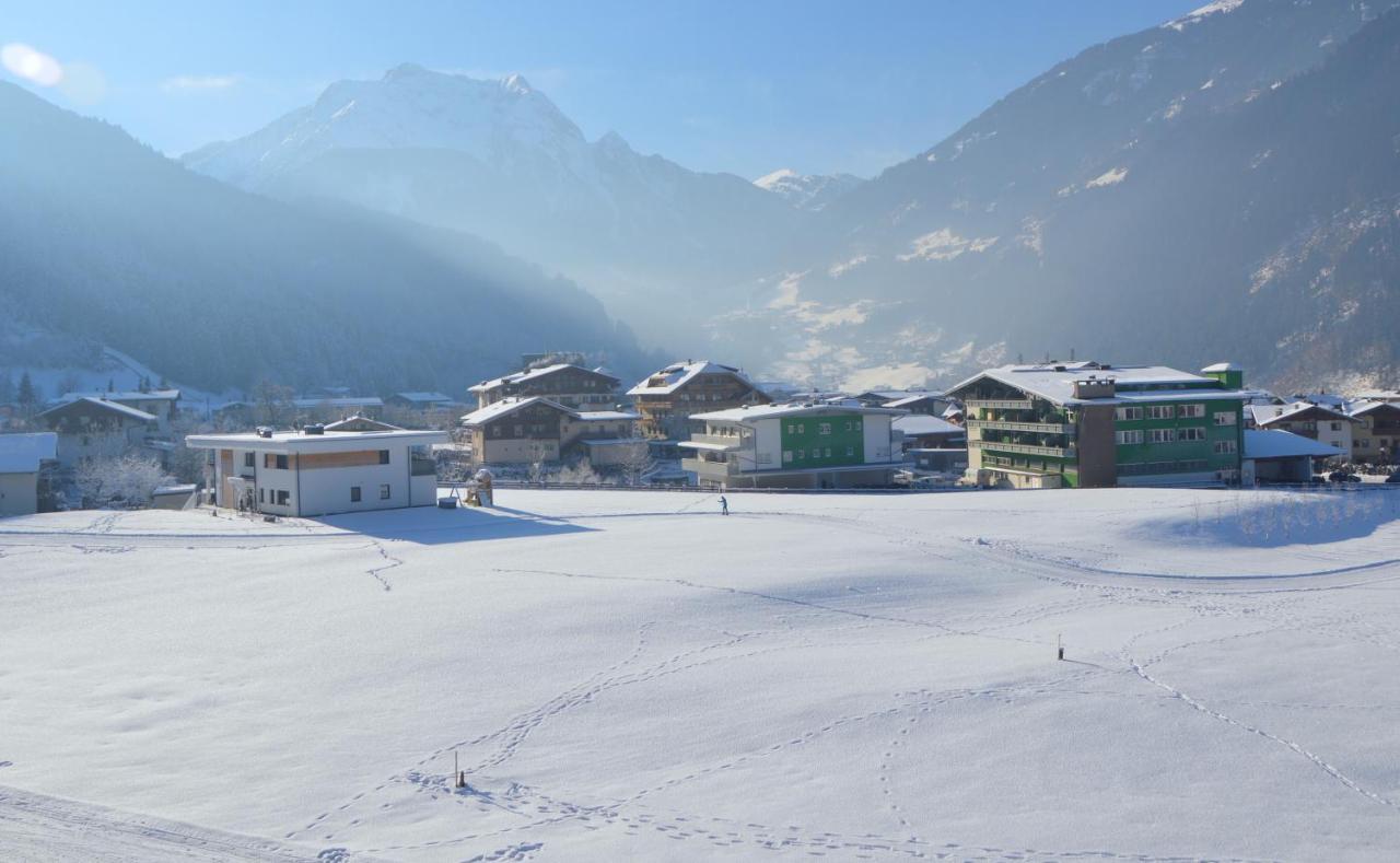 Apparthotel Koenig Mayrhofen Exterior photo